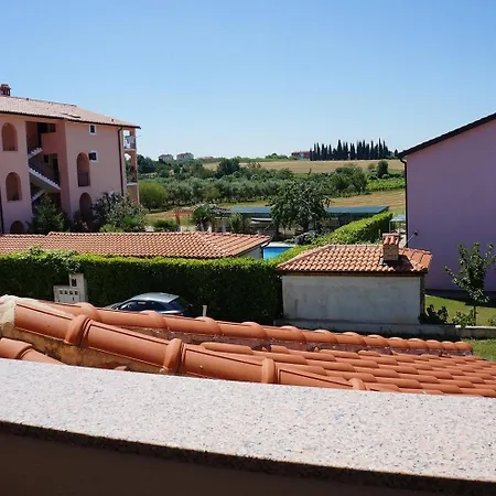 With A Parking Space Buzinija, Novigrad - 22057 Apartment
