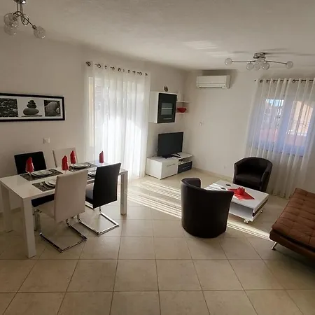 Apartment With A Parking Space Buzinija, Novigrad - 22057 Karpinjan